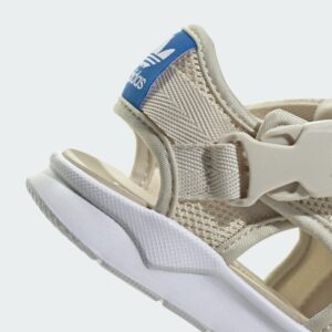 סנדלי ילדות אדידס adilette sandal k (העתק)