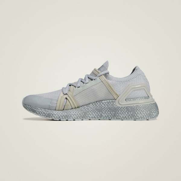⁦נעלי ריצה נשים אדידס סטלה מקארטני aSMC UltraBOOST 20⁩ – תמונה ⁦3⁩