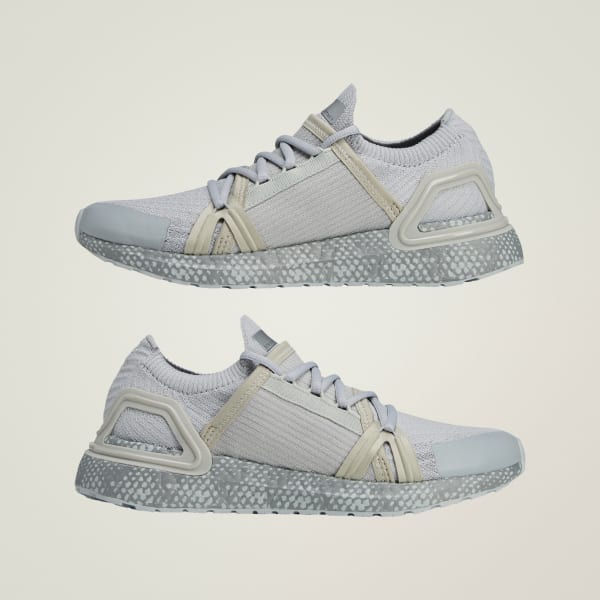 ⁦נעלי ריצה נשים אדידס סטלה מקארטני aSMC UltraBOOST 20⁩ – תמונה ⁦4⁩